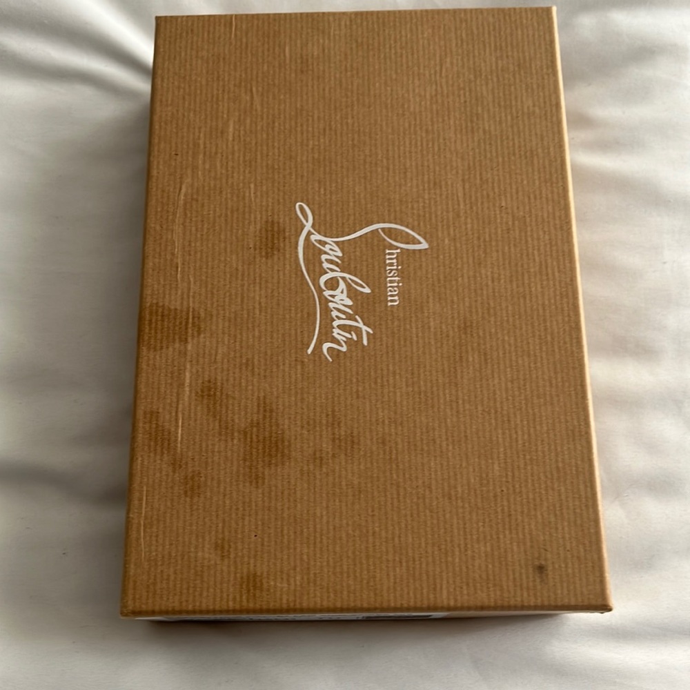 Christian louboutin wallet